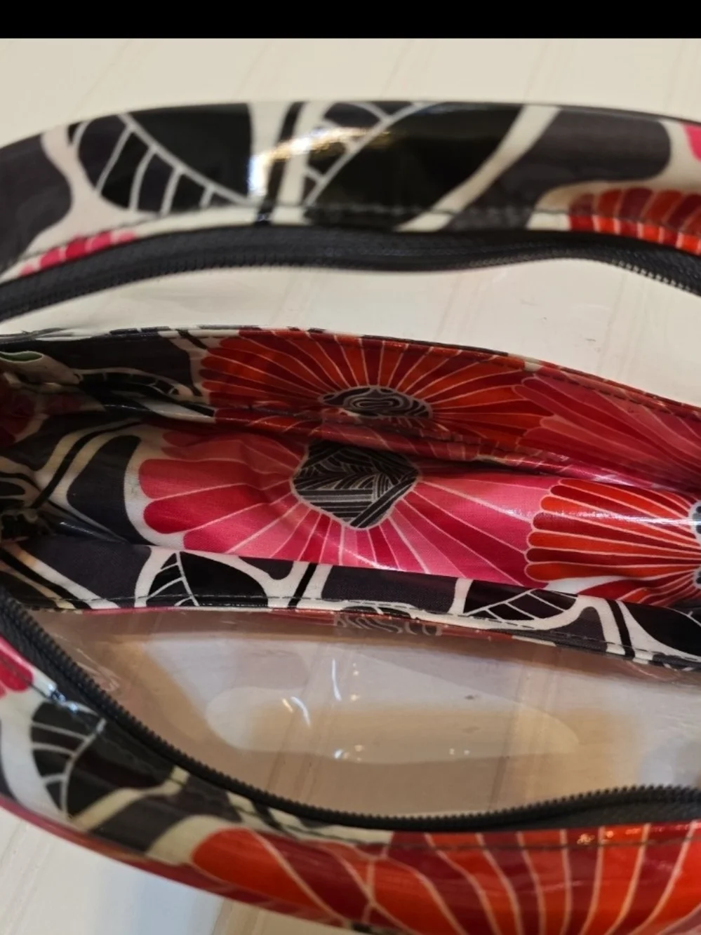 Vera Bradley Lot 2 Floral Cosmetic Pouch in Red & Black ,essential